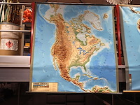 Schoolkaart met reliëf noord amerika - afbeelding 1 van  4