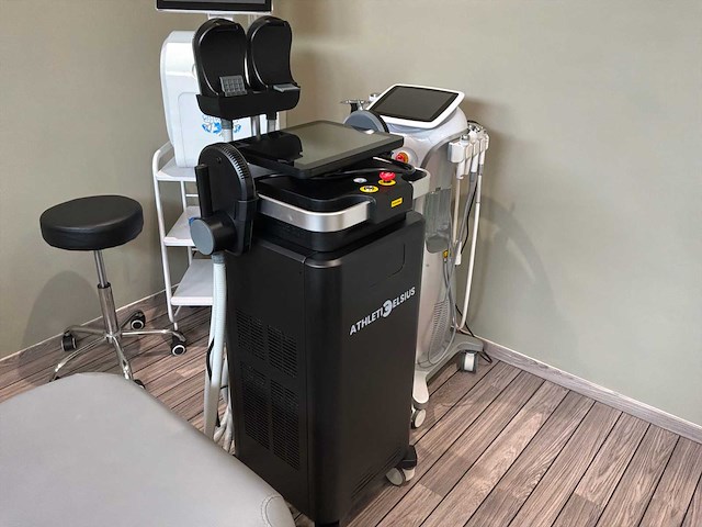 Schoonheid & gezondheid / esthetisch apparaat professionele elektrostimulatie atletisch celsius - afbeelding 11 van  18