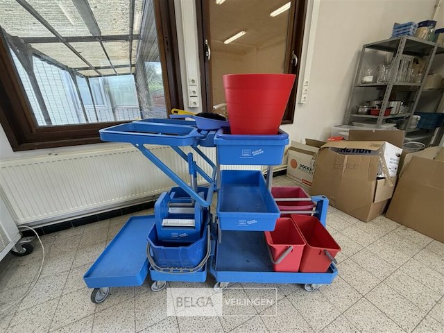 Schoonmaakwagen - afbeelding 1 van  4