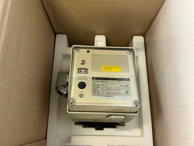 Schoppe&faeser industriële meetapparatuur in behuizing - afbeelding 1 van  9