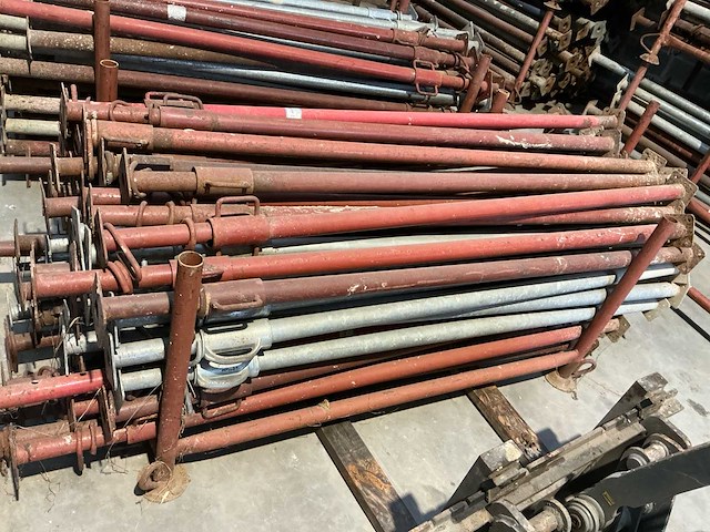 Schoren / cadet - gegalvaniseerd / staal schroefstempel (70x) - afbeelding 1 van  2