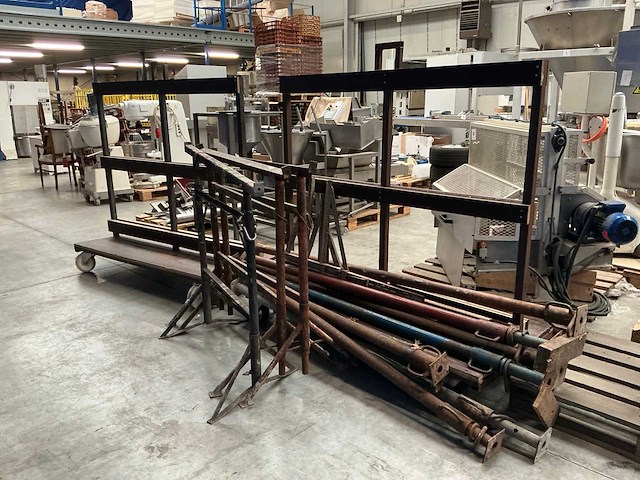 Schoren en schragen - afbeelding 8 van  8