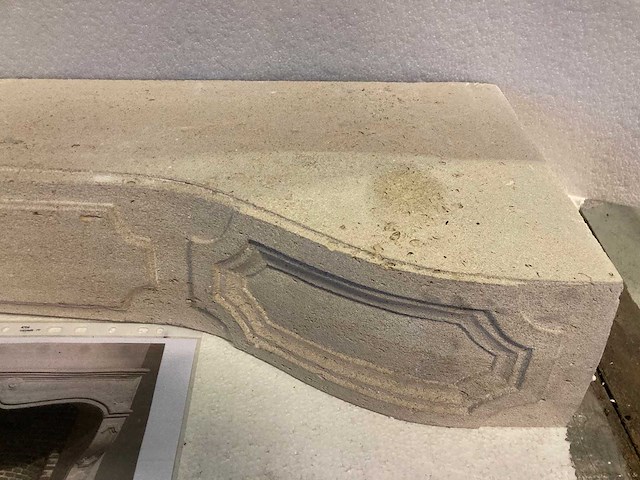 Schouw in bourgondische witsteen: savonnières - afbeelding 7 van  9