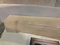 Schouw in bourgondische witsteen: savonnières - afbeelding 8 van  9