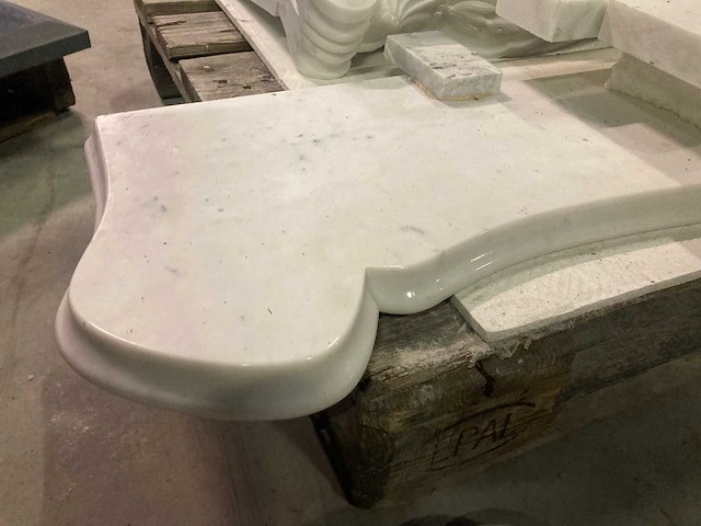 Schouw witte marmer carrara - afbeelding 3 van  12