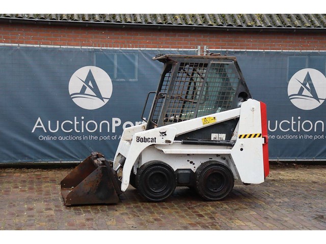 Schranklader bobcat 463 diesel 2003 (marge) - afbeelding 1 van  1