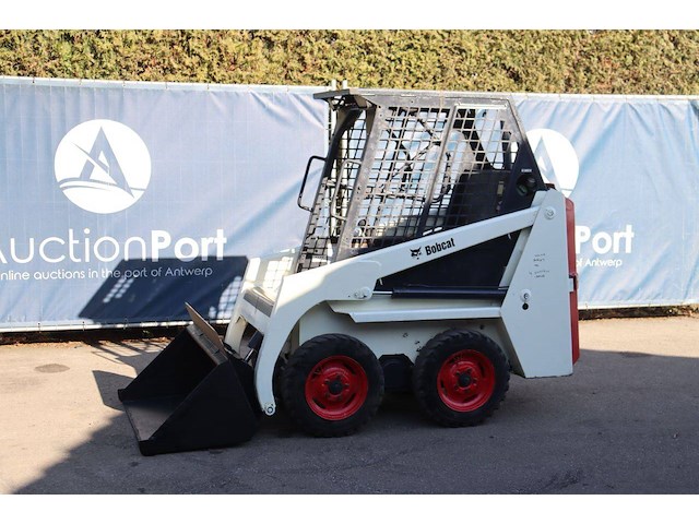 Schranklader bobcat 463 diesel - afbeelding 1 van  1