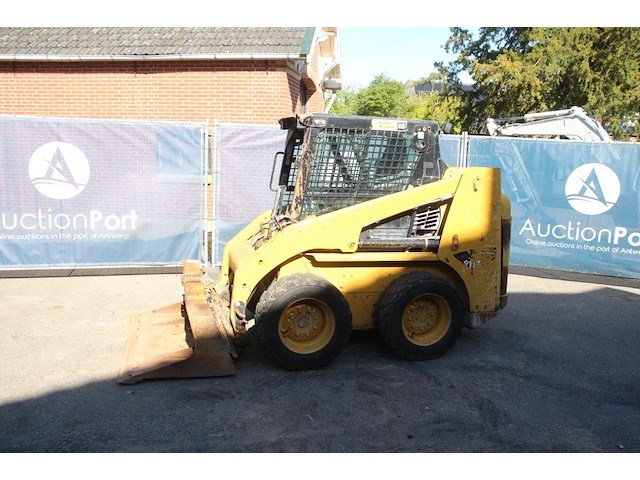 Schranklader caterpillar 216b3 diesel 36.3kw 2019 - afbeelding 1 van  1