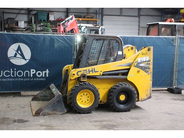 Schranklader gehl r165 diesel 69pk 2019 - afbeelding 1 van  1