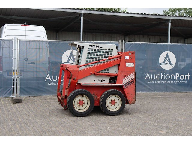 Schranklader gehl sl 3610 diesel 25kw - afbeelding 1 van  1