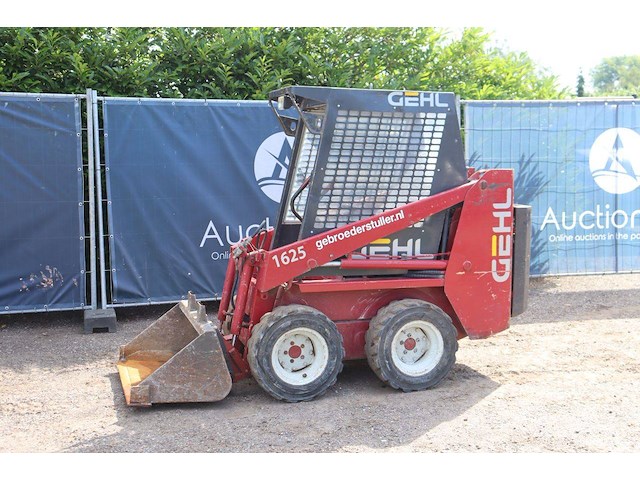 Schranklader gehl sl1625 diesel 2000 - afbeelding 1 van  1