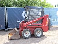 Schranklader gehl sl1625 diesel 2000