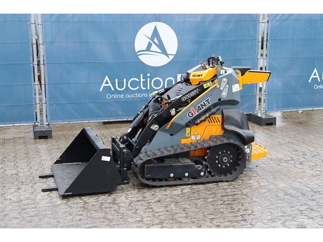 Schranklader giant gs950t diesel 2025 - afbeelding 1 van  1