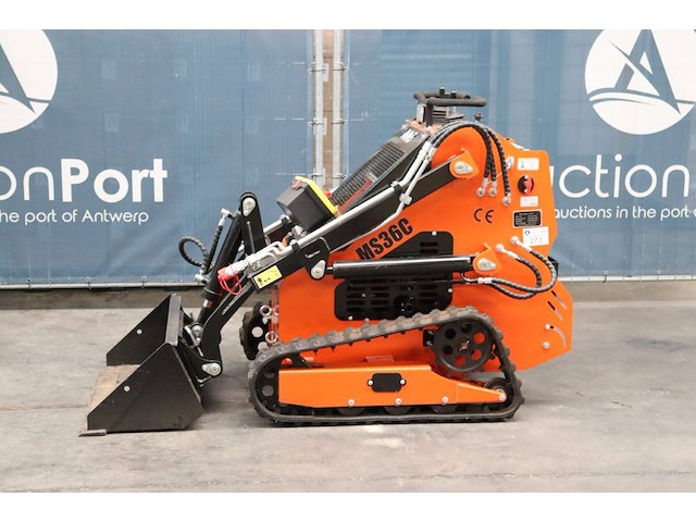 Schranklader skid steer 36c benzine 2025 nieuw - afbeelding 1 van  1
