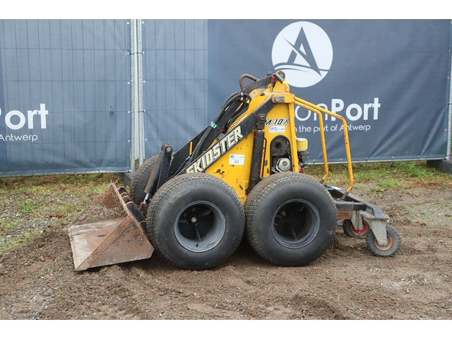 Schranklader skidster m10x benzine - afbeelding 1 van  1