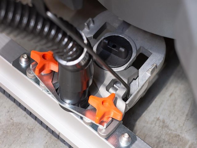 Schrob-/veegmachine schrob/veegmachine daewoo dafl50a - afbeelding 16 van  17