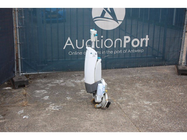 Schrobmachine i-mop xl elektrisch - afbeelding 1 van  1