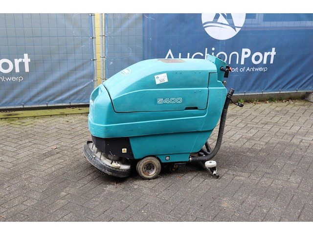 Schrobmachine tennant 5400 elektrisch - afbeelding 1 van  1