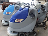 Schrobzuigmachine floorpul - afbeelding 1 van  11