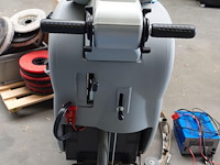 Schrobzuigmachine floorpul - afbeelding 10 van  15