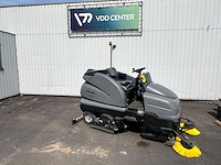 Schrobzuigmachine kärcher b250-r120 elektrisch 2019 met geïntegreerde veegfunctie - afbeelding 1 van  1
