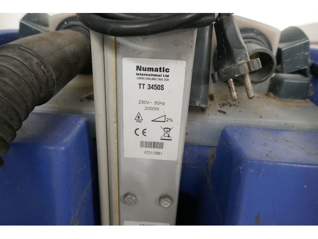 Schrobzuigmachine numatic - afbeelding 3 van  15