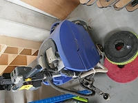 Schrobzuigmachine numatic - afbeelding 13 van  15