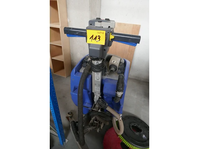 Schrobzuigmachine numatic - afbeelding 14 van  15
