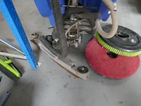 Schrobzuigmachine numatic - afbeelding 15 van  15
