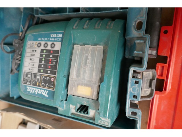 Schroefmachine makita - afbeelding 3 van  3