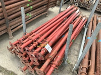 Schroefstempel (circa 27 stuks) - afbeelding 1 van  3