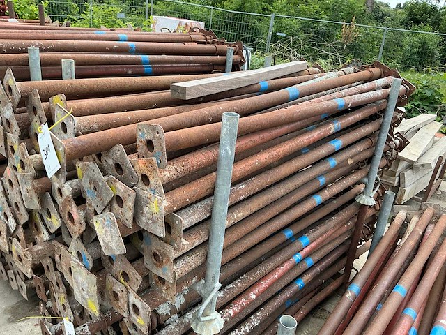 Schroefstempel (circa 61 stuks) - afbeelding 3 van  3