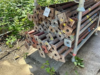 Schroefstempel (circa 62 stuks) - afbeelding 2 van  3
