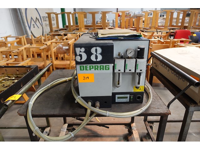 Schroeftoevoerautomaat deprag - afbeelding 1 van  4