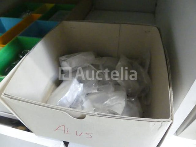 Schroeven en bevestigingsmiddelen - afbeelding 2 van  62