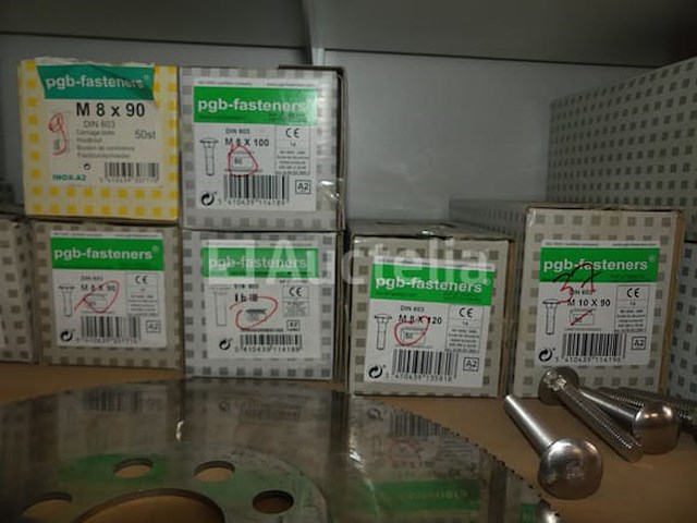 Schroeven en bevestigingsmiddelen - afbeelding 14 van  62
