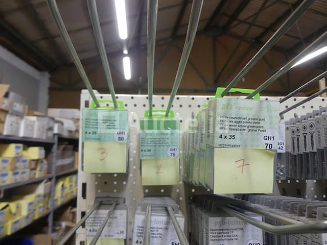 Schroeven (grote aantallen) - afbeelding 9 van  82