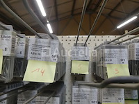 Schroeven (grote aantallen) - afbeelding 1 van  82