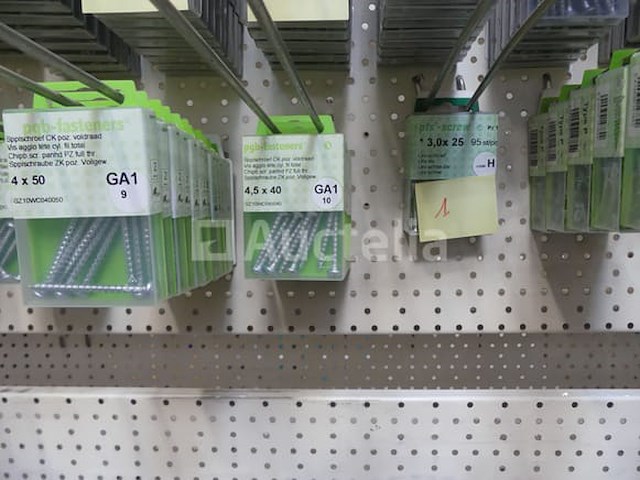 Schroeven (grote aantallen) - afbeelding 30 van  82