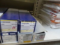 Schroeven (grote aantallen) - afbeelding 33 van  82