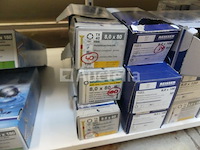 Schroeven (grote aantallen) - afbeelding 47 van  82