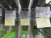 Schroeven (grote aantallen) - afbeelding 51 van  82