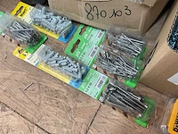 Schroeven pluggen balkdragers bescherming - afbeelding 12 van  12