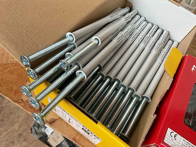 Schroeven slagpluggen bouten - afbeelding 8 van  8