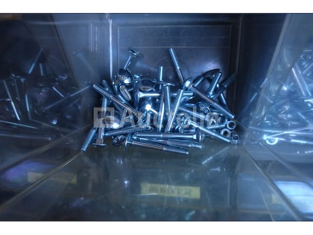 Schroeven - afbeelding 32 van  33