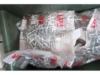 Schroeven - afbeelding 13 van  15