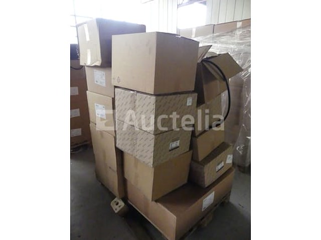 Schuco chassisprofielen - afbeelding 1 van  4