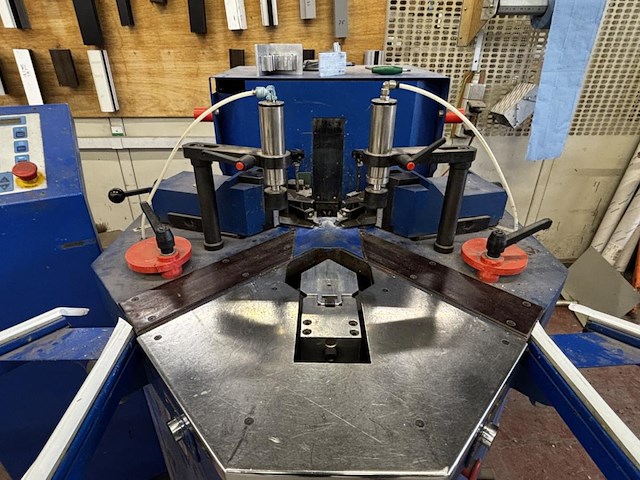 Schüco hoekverbindingsmachine 296 998 - afbeelding 2 van  9