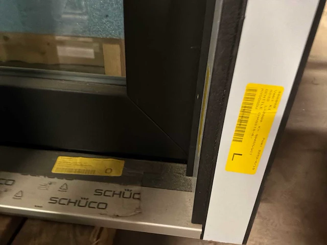 Schüco living 82 aluminium raam- en deurset – dubbelglas – zwart/wit - afbeelding 7 van  11