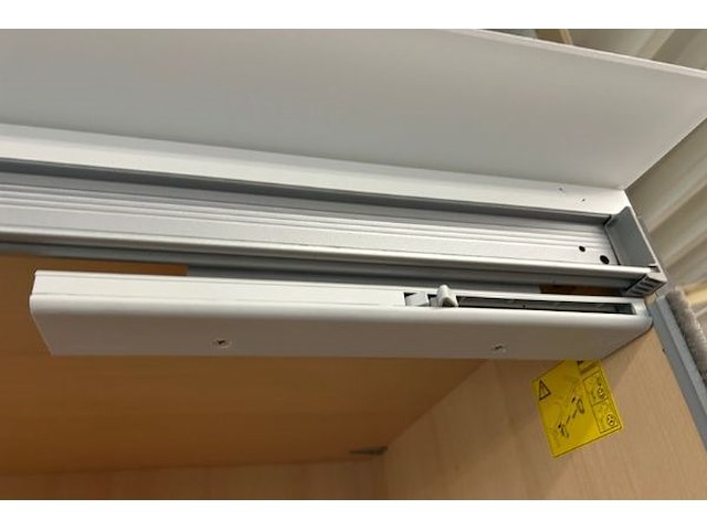 Schuifdeur kast - afbeelding 12 van  13